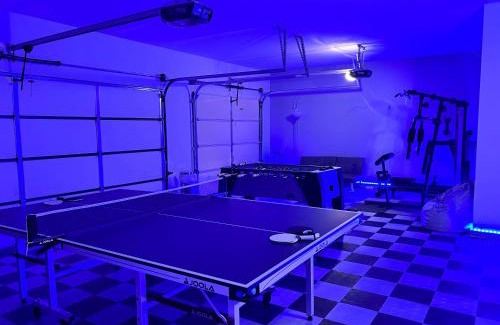 Indio House | Desert Paradise Enjoy Private Pool & Spa with Free heating, Game room, Gym, Bikes, Scooters in Indian Palms Country Club Indio