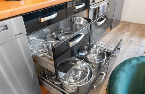 Ruhrort Apartment | Design loft, fully equipped, terrace, 2 min Duisburg central station