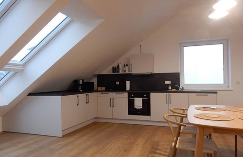 Bad Kreuznach Apartment | Design loft │ near old town │ parking lot │ 84 m² - vacation home│ central │3 Whg