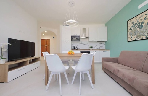 Garbatella Apartment | Design Penthouse in Garbatella with St. Peter's View