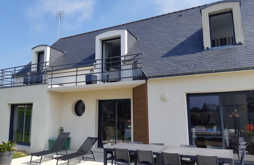 Penmarch Villa | Design villa, heated and private pool 300 m away from the sea in para-hotellerie
