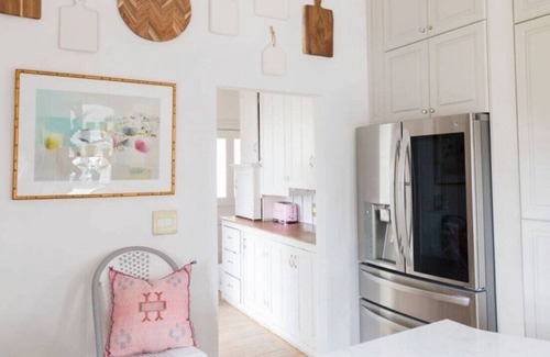 Kingsville House | Designer's Stylish & Historic House on Main Street