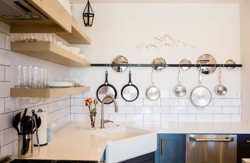 South Snyderville Basin House | Designers Dream with Gorgeous Views. Walkable!