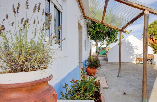 Castelo Apartment | Detached property in Serra da Azóia in Sesimbra