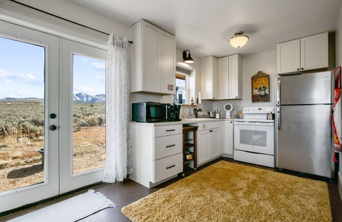 Ranchos De Taos House | Devine Casita - Stunning 360 Views! Dogs OK - Sweet Casita <1 mile to Trails