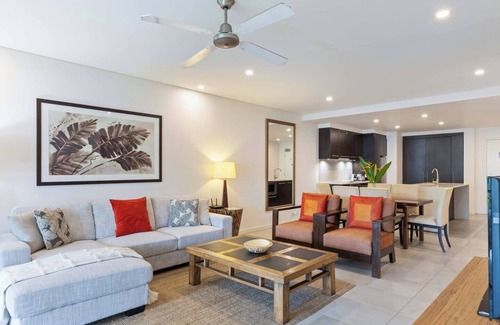 Port Douglas Resort | Devine Rooftop Penthouse at Temple Resort