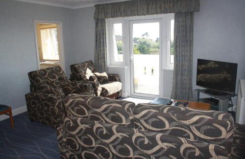 Exmouth Apartment | Devoncourt Short Term Rentals