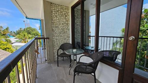 Dhigurah House | Dhigurah Cottage