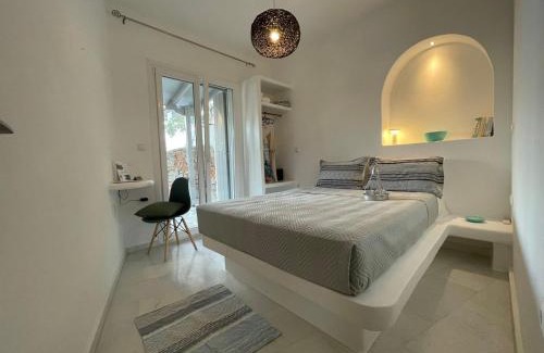 Mikri Vigla Villa | Diamantis Cove Villa on the beach