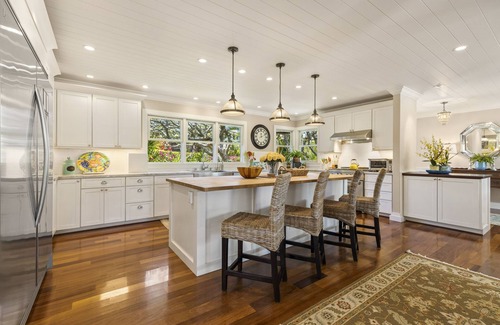 Kahala House | Diamond Head Luxury Home w/Pool, AC, Lanai and close to Waikiki, Hale Le'ahi