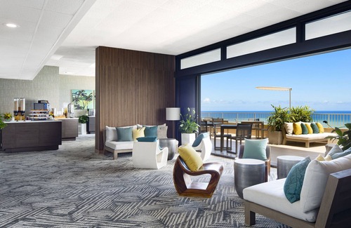 Honolulu Hotel | Diamond Head View Triple Doubles, 2 Relaxing Units, The Twin Fin Hotel