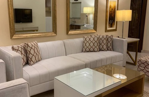 Bahria Town Apartment | "diamount 1 Bedroom Apartment Designer Furnished Diamount-10"