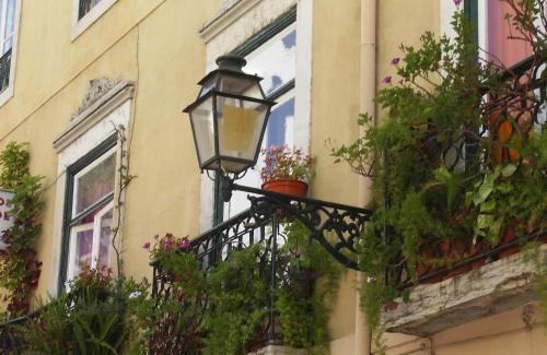 Encarnacao Hostel | Dias e Dominguez