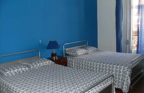 Encarnacao Hostel | Dias e Dominguez