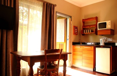 Bloemfontein House | Dias Guest House