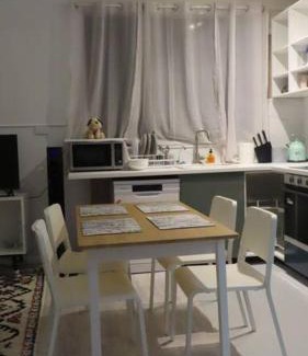 San Remo House | Digby’s Cottage