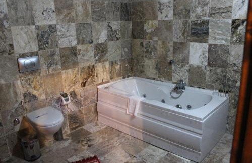 Ayvali Hotel | Dilek Tepesi Cave Hotel