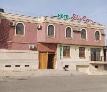 Bukhara House | Dili Orom Hotel