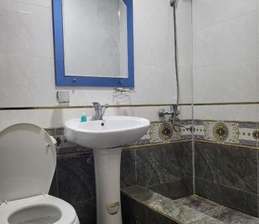 Bukhara House | Dili Orom Hotel