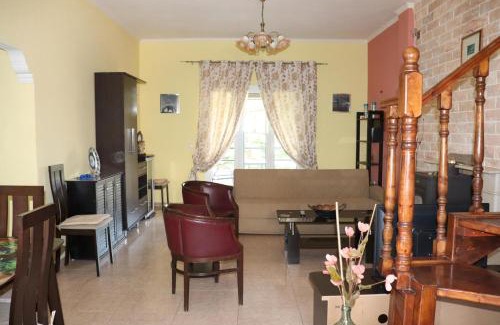 Dafnata House | Dimitra