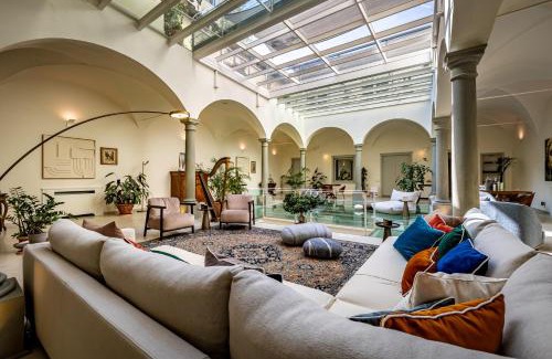 Duomo Apartment | Dimora Collection - Le Corti - Boutique Luxury Suites in a Restored 13th Century Convent, with Sauna and Gym