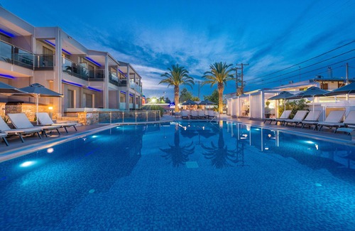 Haniotis Apartment | Dionysos Hotel & Suites