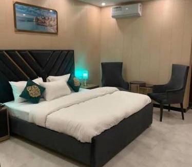 Lahore House | Dior One Hotel