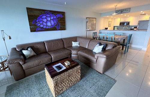 Stuart Condo | DIRECT OCEANFRONT Condo With Great Views and Large Balcony