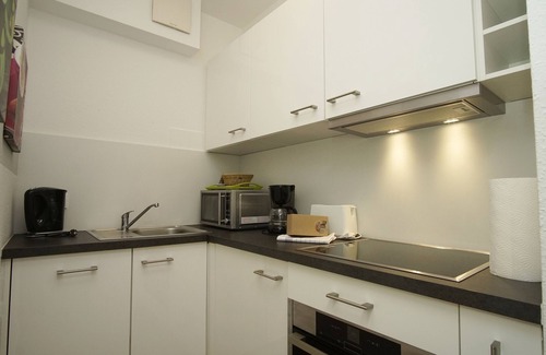 Binz Apartment | Directly on the beach promenade, balcony with sea view - Aparthotel Ostsee FeWo 26
