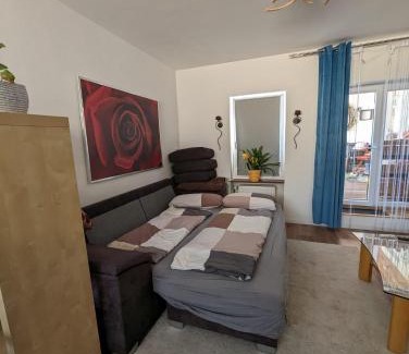 Mulheim-Karlich Apartment | Direkt im Stadt-Zentrum, beim Metzger einchecken!