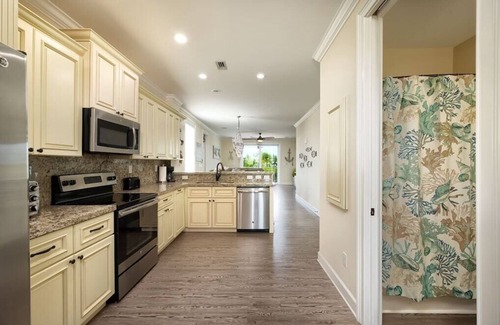 Marathon Villa | Discount Available! Private Pool, Canal Front, Dock, Bikes, Paddleboards & More!