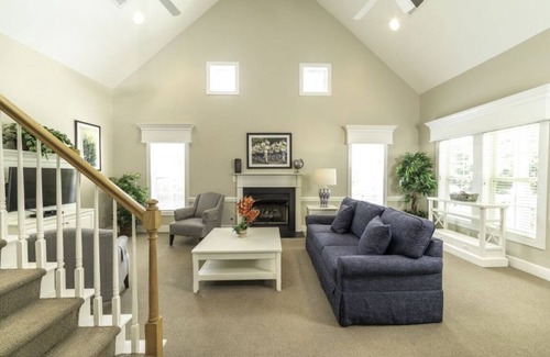 Lackey Resort | Discounted Rates Charming one bedroom in The Estates at King's Creek Plantationn