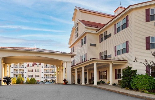 Lincoln Resort | Discover New England Charm at South Mountain Resort -1 Bedroom