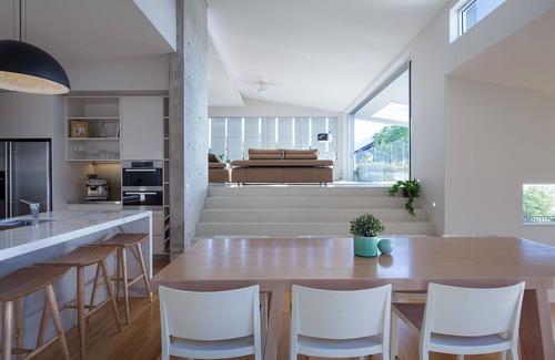 Sunshine Coast House | Discover ultimate luxury at this award-winning architectural masterpiece.