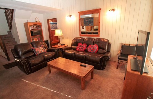 Mammoth Lakes Apartment | Discovery 4