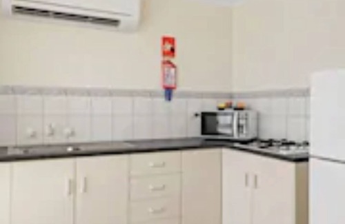 Roxby Downs House | Discovery Parks - Roxby Downs