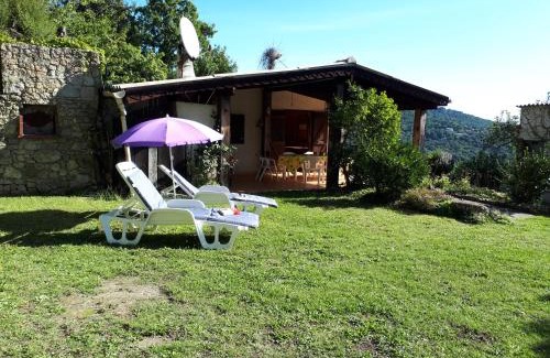 Isolaccio-di-Fiumorbo Ski Chalet | DISCRET, APAISANT, CALME entre MER et MONTAGNE, THERMALISME