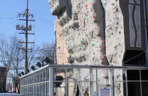 Wrightwood Neighbors House | Diversey #3 - Lincoln Park-Short walk to Wrigley, The Beach and Lincoln Park