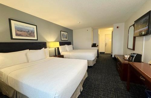 Calgary Hotel | Divya Sutra Plaza and Conference Centre Calgary Airport