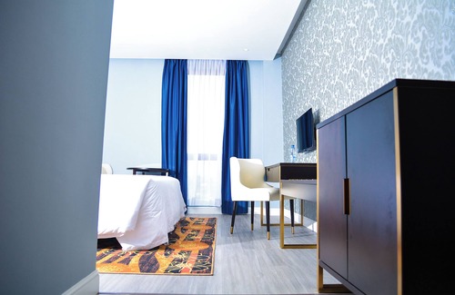 Centre ville Hotel | Djeuga Palace