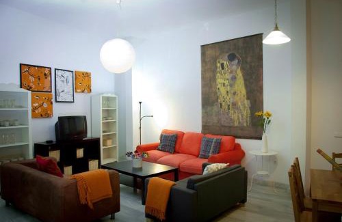 La Goleta Apartment | Doña Elvira Carreteria