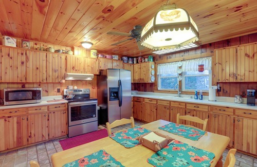 Burnsville Cottage | Dog-friendly Burnsville Home w/Patio & Trails!