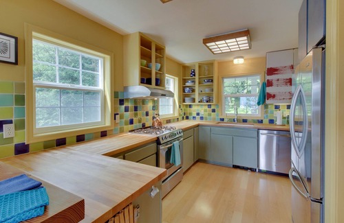 Eastsound House | Dog-friendly home with deck, firepit & sound views