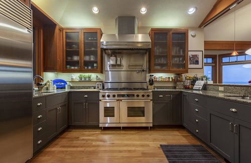 Sandpiper Village House | DOGS, Panoramic Ocean Views, Game Room, EV Charger, New Hot Tub, Chef’s Kitchen