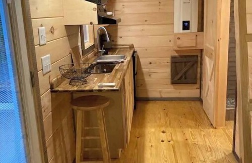 Clarkesville Cabin | Dogwood Tiny Home at Bleu Canoe Campground