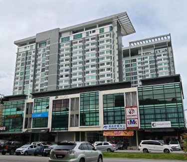Pusat Komersil Lee Ling Apartment | DOH Suite & Staycation