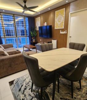Pusat Komersil Lee Ling Apartment | DOH Suite & Staycation