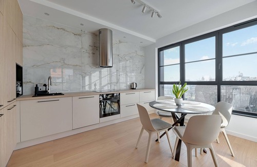 Mlyniska Apartment | Doki -Montownia View by Grand Apartments
