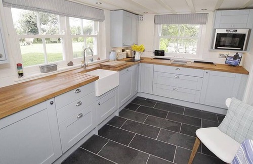Llangennith House | Dollars Cottage in the beautiful Swansea