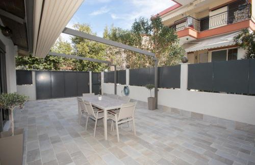 Perea Villa | Dolphin